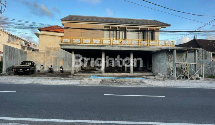 Ruko 1 Lantai yang Luas Strategis Di Pinggir Jalan Pererenan 1
