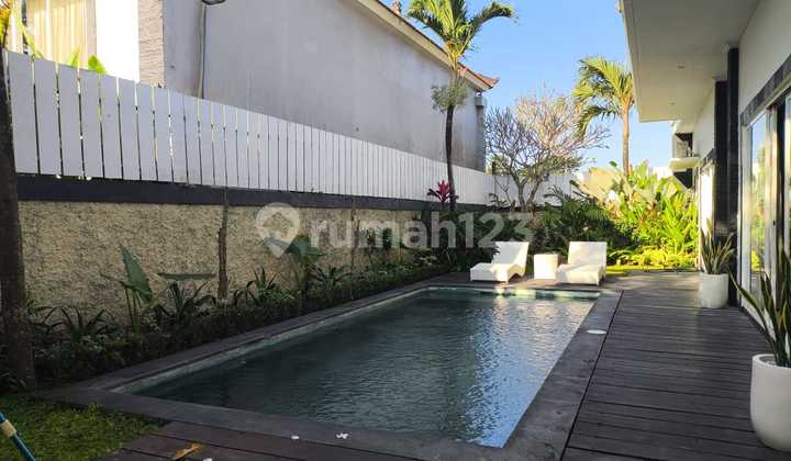 Villa 3 Bedroom Private Pool in Seminyak Villa 3 Bedroom Private Pool in Seminyak