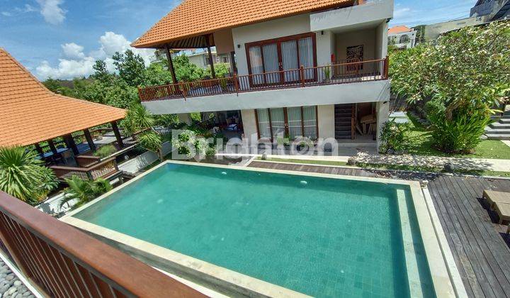 LUXURY 3 BEDROOM VILLA IN CANGGU 1