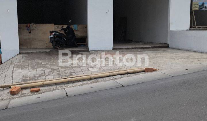 Ruko Cantik dan Baru lokasi Strategis di Shortcut Canggu 1