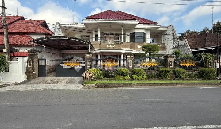 Rumah Mewah Di Link Elite Style Klasik Modern