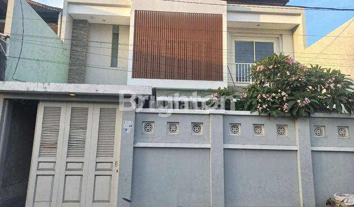 Rumah 2 Lantai Modern Mewah Di Lingkungan Padat Penduduk 1