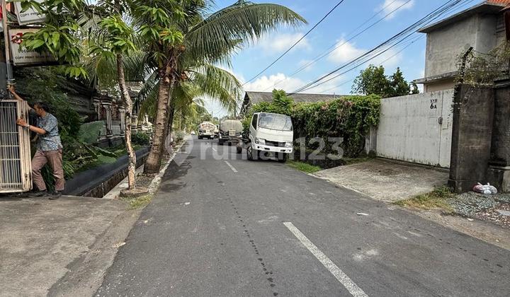 Clean Warehouse and Office Ready for Business in the Heart of Denpasar City