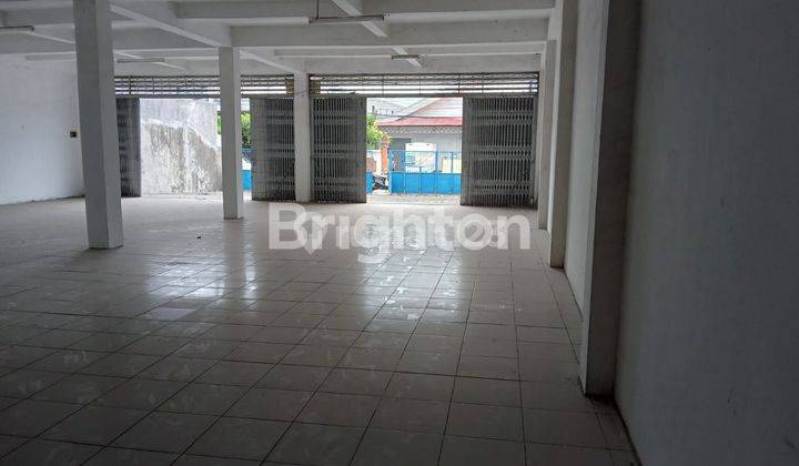 RUMAH TOKO GUDANG 2 LANTAI DI PINGGIR JALAN UTAMA 2