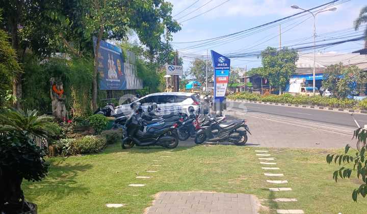 Warehouse and Office Ready for Strategic Business on Cargo Distribution Route