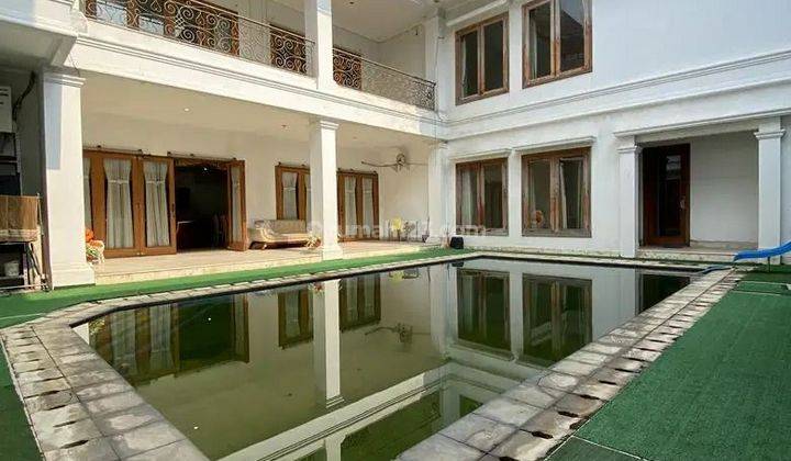 RUMAH MEWAH MEGA KUNINGAN,HARGA DIBAWAH NJOP, POOL,GYM & BASEMENT 1