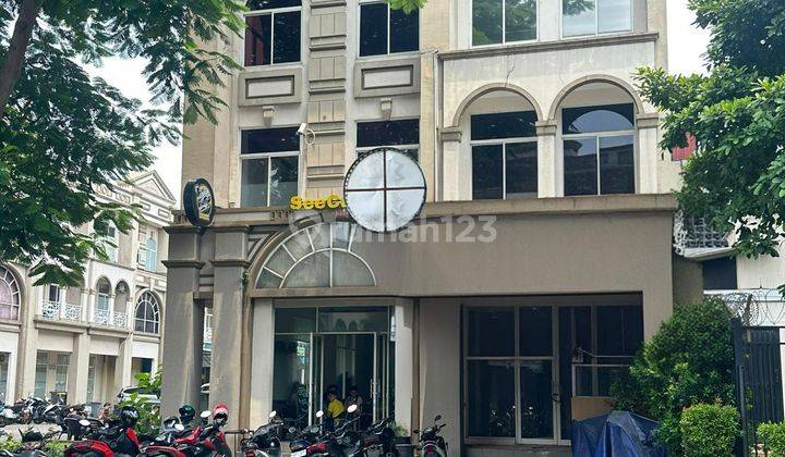 Disewakan Ruko di Pinggir Jalan Utama Grand Galaxy Bekasi 1