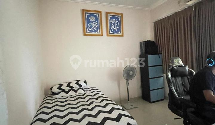 For quick sale: Hook house in Tropical Garden cluster, Grand Galaxy City, Bekasi. 2