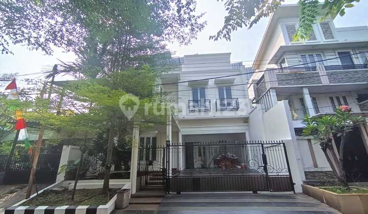 Dijual Rumah LUX 2 Lantai Di Pulo Permatasari,Bekasi Selatan