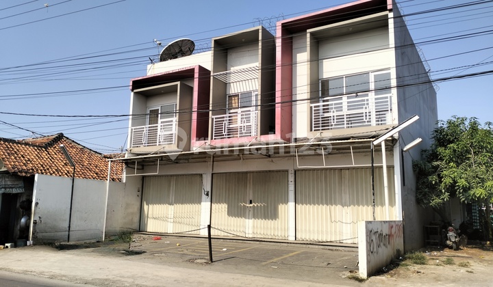 Shop house in North Tambun 216.0 m² Freehold Title Unfurnished 1