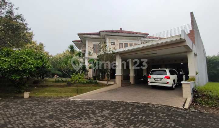 Dijual Rumah Hook 2 Lantai Furnished + Private Pool Dijual Rumah Hook 2 Lantai Furnished + Private Pool