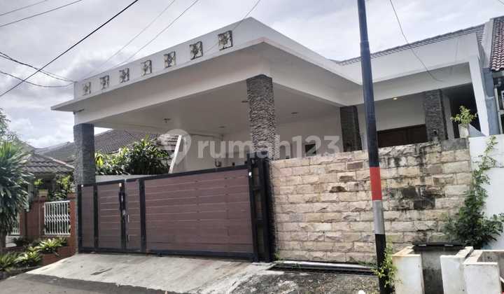 Di Jual Rumah Di Taman Galaxy Bekasi Selatan  2