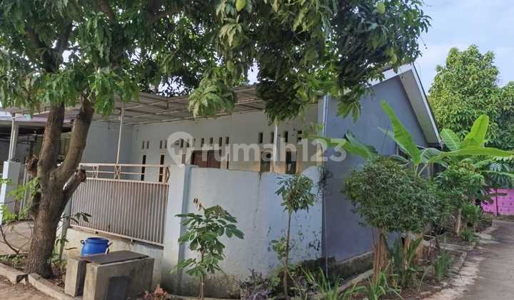 Dijual Rumah Hook di Karang Satria Tambun Utara 