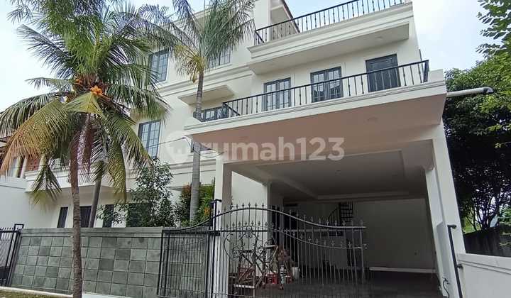 FOR SALE: 3-STORY LUXURY HOUSE IN PULO PERMATASARI, SOUTH BEKASI 2