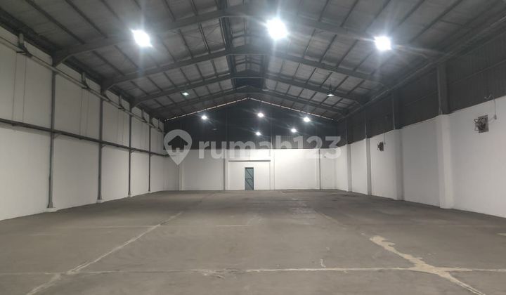 Warehouse in Ejib Area Ready to Occupancy, Warehouse, 1 Floor, Flood-Free