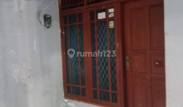 Dijual Rumah Hook, Bekasi Selatan. Hunian Nyaman 2