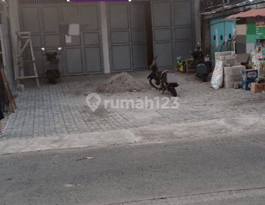 Disewakan 2 Unit Ruko Terpisah Bersampingan (Bukan Gandeng) Di Pekayon, Bekasi 1