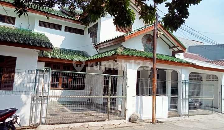 disewakan rumah di Kayuringin Bekasi 2
