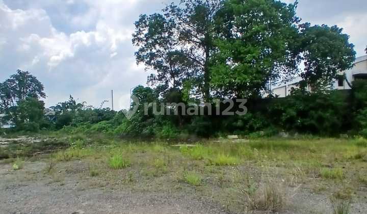 For Lease 8700 m² Land With 40 Ft Container Access in Cibubur