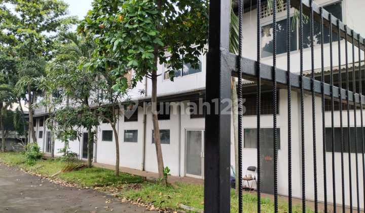 Warehouse for Sale, Excellent and Very Strategic Location in Jatisampurna