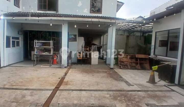 Disewakan Ruang Usaha Cocok untuk Usaha Kuliner Dalam Kawasan Elit dan Bergengsi Kemang Pratama, Kota Bekasi Disewakan Ruang Usaha Cocok untuk Usaha Kuliner Dalam Kawasan Elit dan Bergengsi Kemang Pratama, Kota Bekasi