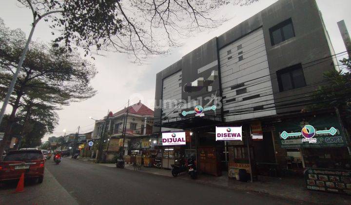 Disewakan ruko gandeng besar di  jalan utama Taman Galaxy, Bekasi 2