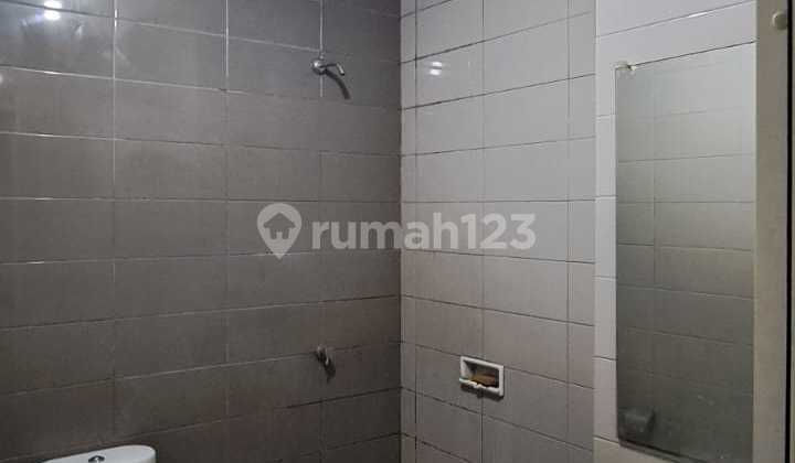 For Rent: Grand Galaxy Shop House, Neat and Ready to Use in Commercial Area. 2