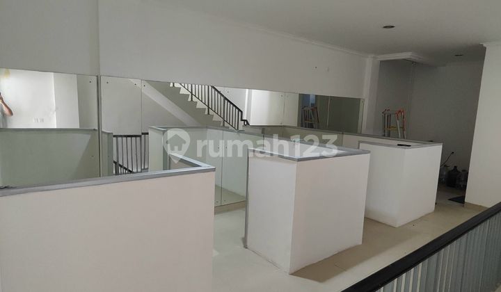 For Sale: Ready-to-Occupy Shop House Near Fresh Market Grand Galaxy Bekasi, 2½ Floors, SHGB (Freehold Title) 2