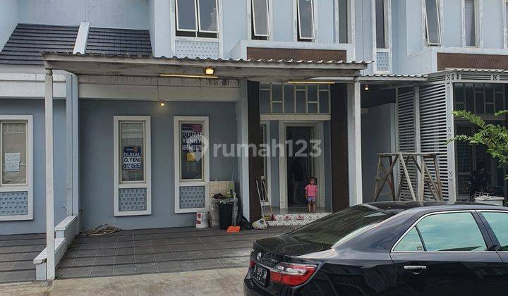 Rumah 2 Lantai Bagus di Suvarna Sutera Cluster Chiara, Tangerang 1