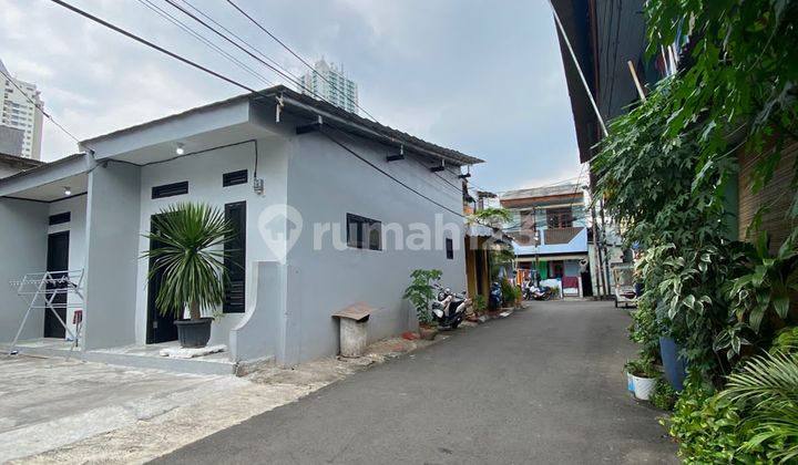 Rumah Kost di Jakarta Selatan, Kuningan, Setiabudi, SHM 2