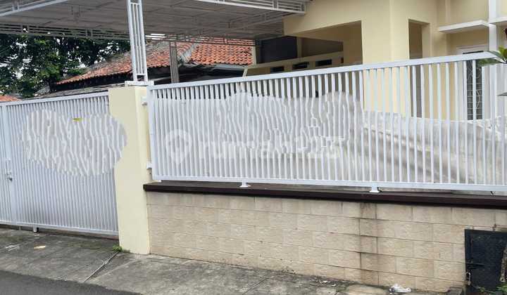 Rumah di Jakarta Selatan, Cilandak, Jl. Abuserin Rumah di Jakarta Selatan, Cilandak, Jl. Abuserin