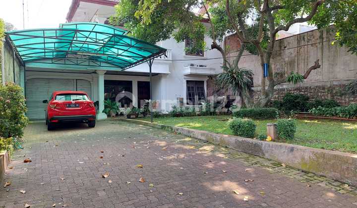 Rumah di Jakarta Selatan, Cilandak, Cipete