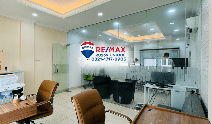 Ruko Furnished Siap Pakai Cocok Untuk Kantor di Tebet Jaksel 2