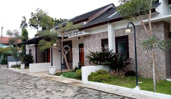 Dijual Rumah Baru Cluster Lokasi Strategis di Cilame Bandung 2