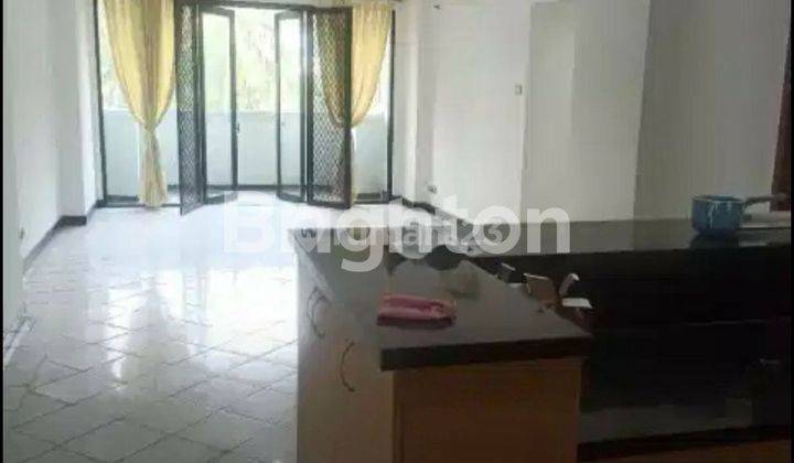 APARTMENT AMARTAPURA LIPPO KARAWACI TANGERANG 2