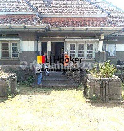 Rumah Kuno di Jalan Sunan Kudus 1