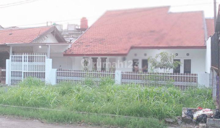 Rumah baru renov siap huni lokasi startegis di bekasi kota  1