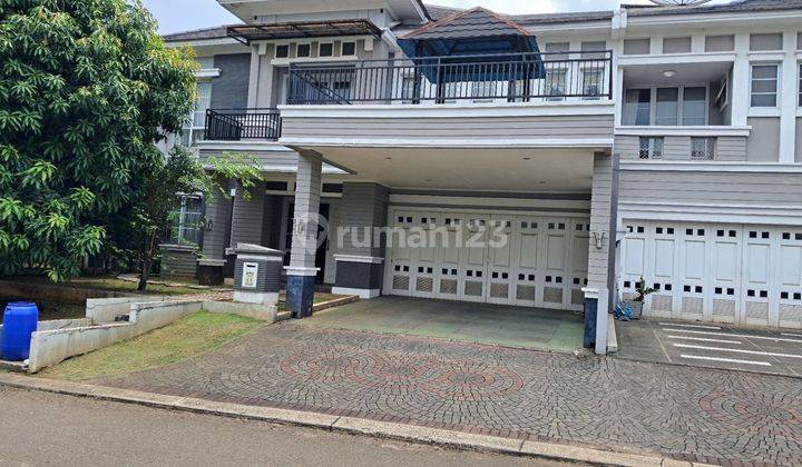 Dijual Rumah Siap Huni Dua Lantai Di Boulevard Cluster 2