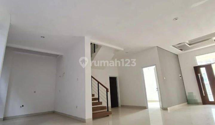 Rumah Modern Siap Huni di Cempaka Putih Jakarta Pusat 2