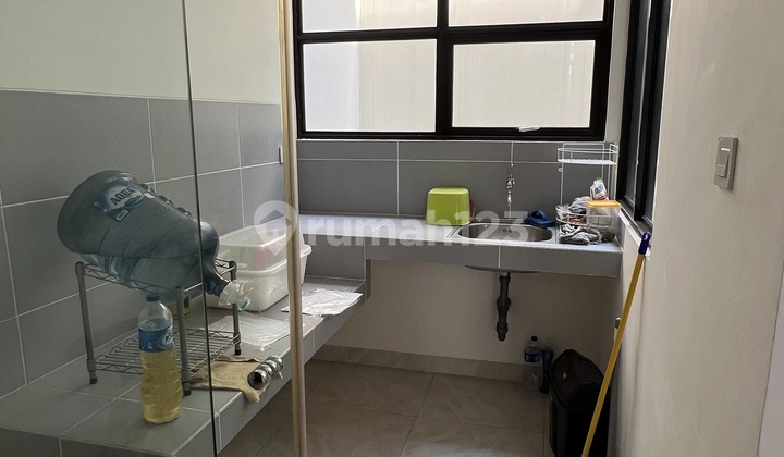 Di Jual Murah Rumah Suvarna Lavon 7x12 2 Lantai