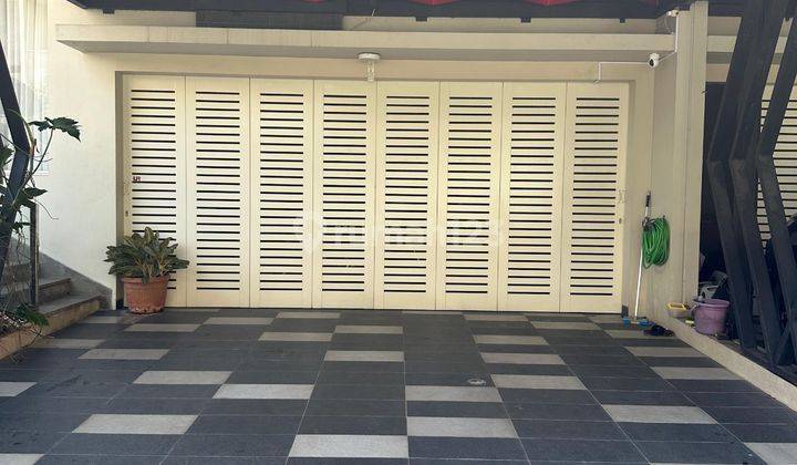 Di Jual Murah Rumah 3 Lantai 12x17 Full Renov 2