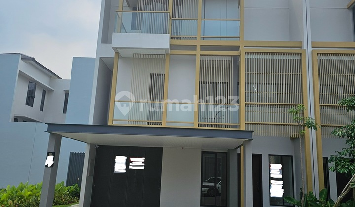 Di Jual Murah Rumah 3 Lantai 9x16 Eonna Bsd