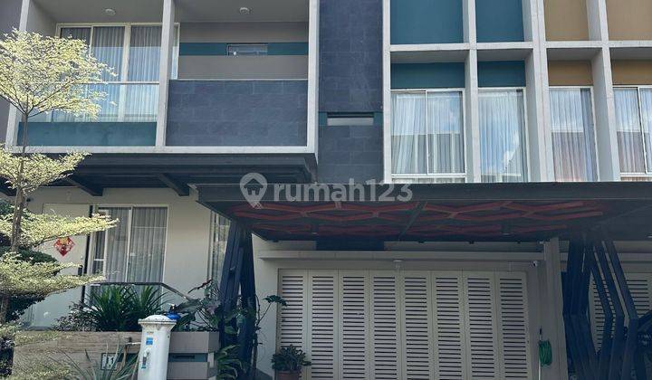 Di Jual Murah Rumah 3 Lantai 12x17 Full Renov 1