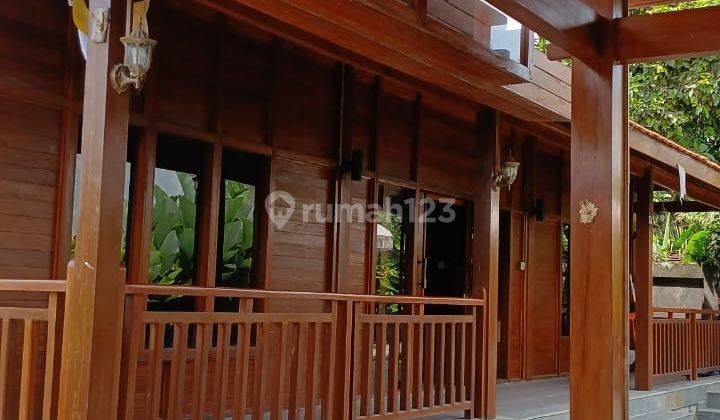 Premium Wooden Beautifully Design Villa for Rent or Sale near Sanur 1