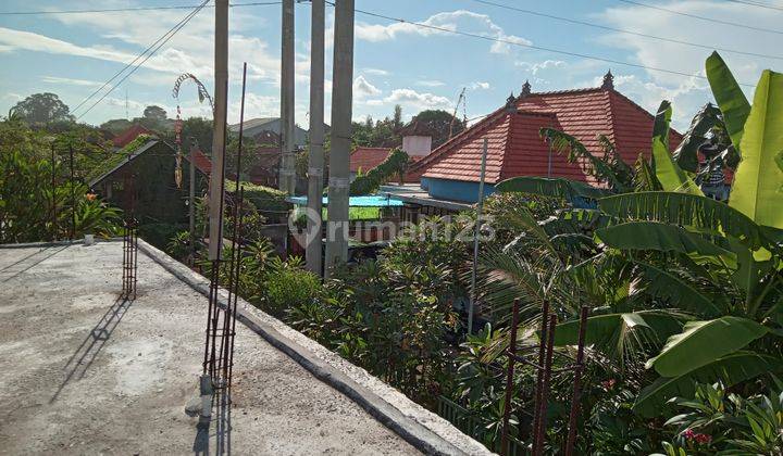 Rumah Struktur Lantai 2, Lantai 1 Sudah Finishing Siap Huni Ketewel 2