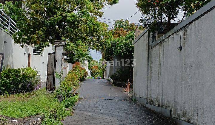 Tanah Sewa Jangka Panjang di Petitenget Seminyak, Lingkungan Villa, Hanya 6 Menit Dari Pantai Petitenget 2