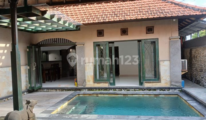 For Rent 3-Bedroom Villa in Sanur Kauh Area