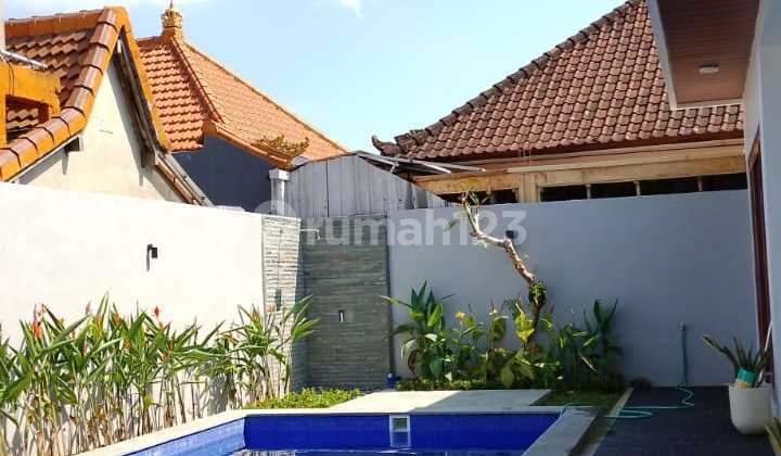 Villa Dama For Rent Padonan Canggu