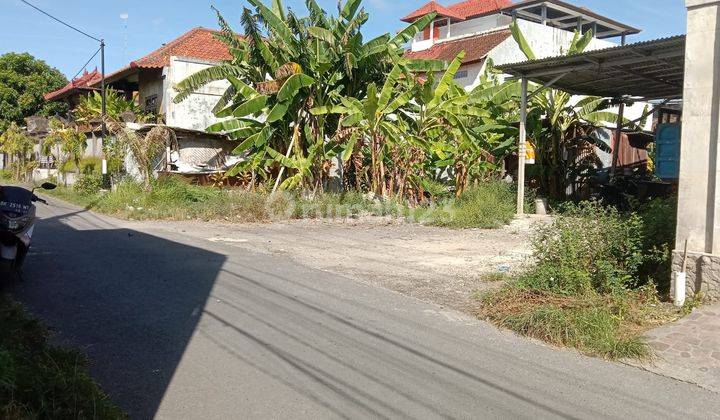 Dikontrakan Tanah Lokasi Di Jalan Taman Xiv Jimbaran Kuta Selatan Bali. 1