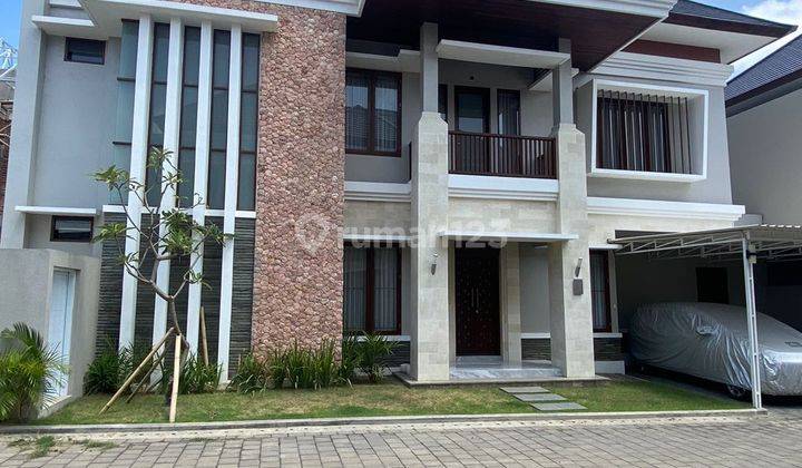 Rumah Mewah Dengan View Sungai Yang Nyaman Dan Ama 1